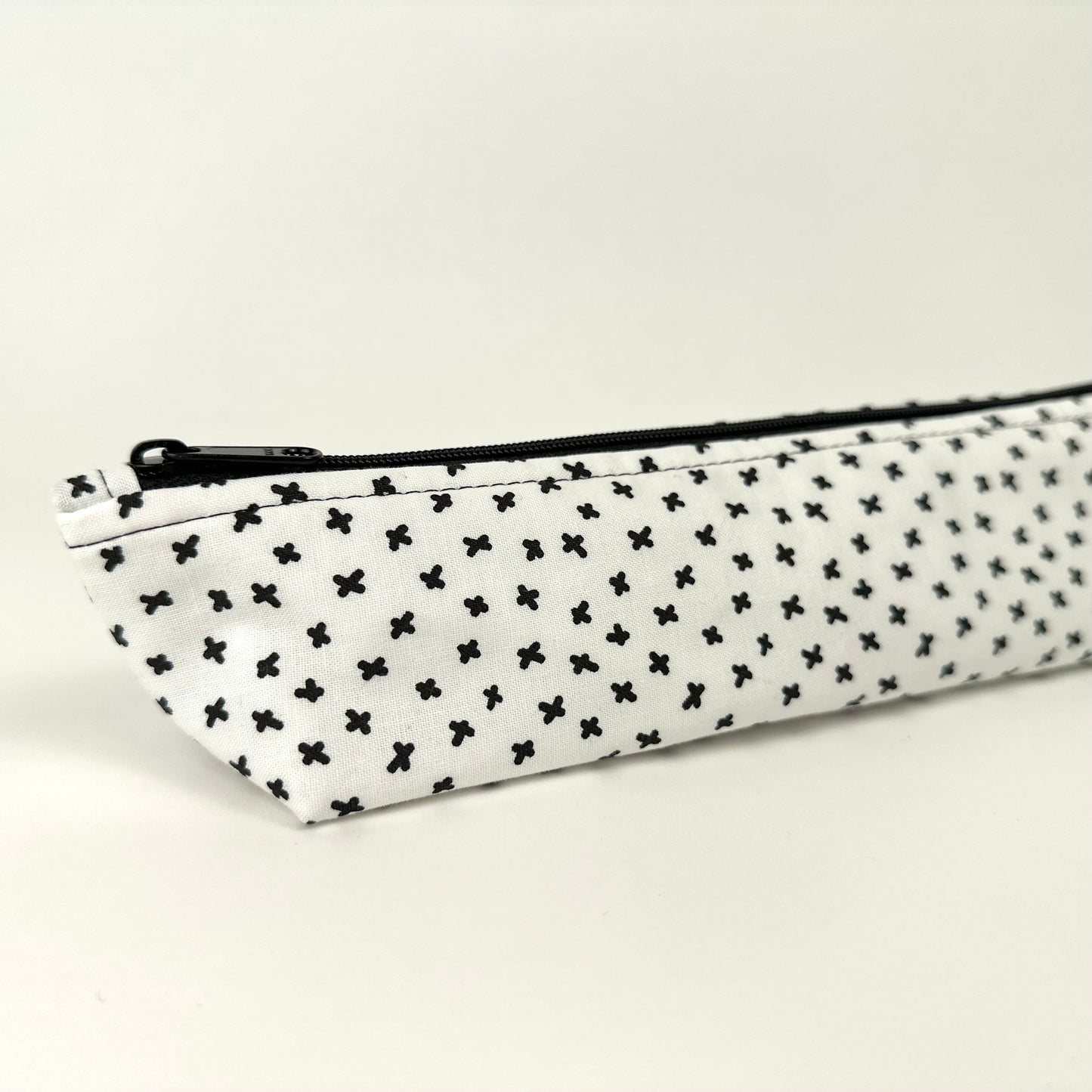 The Perfect Zipper Pouch | X Marks The Spot