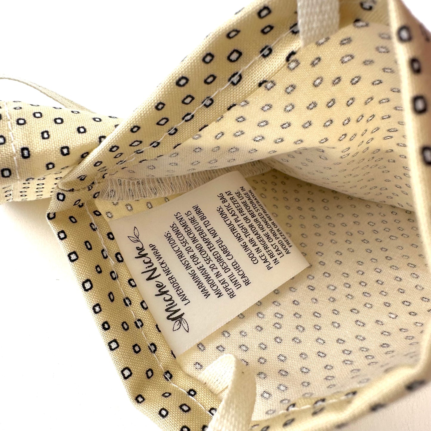 Lavender Neck Wrap | Basics Collection