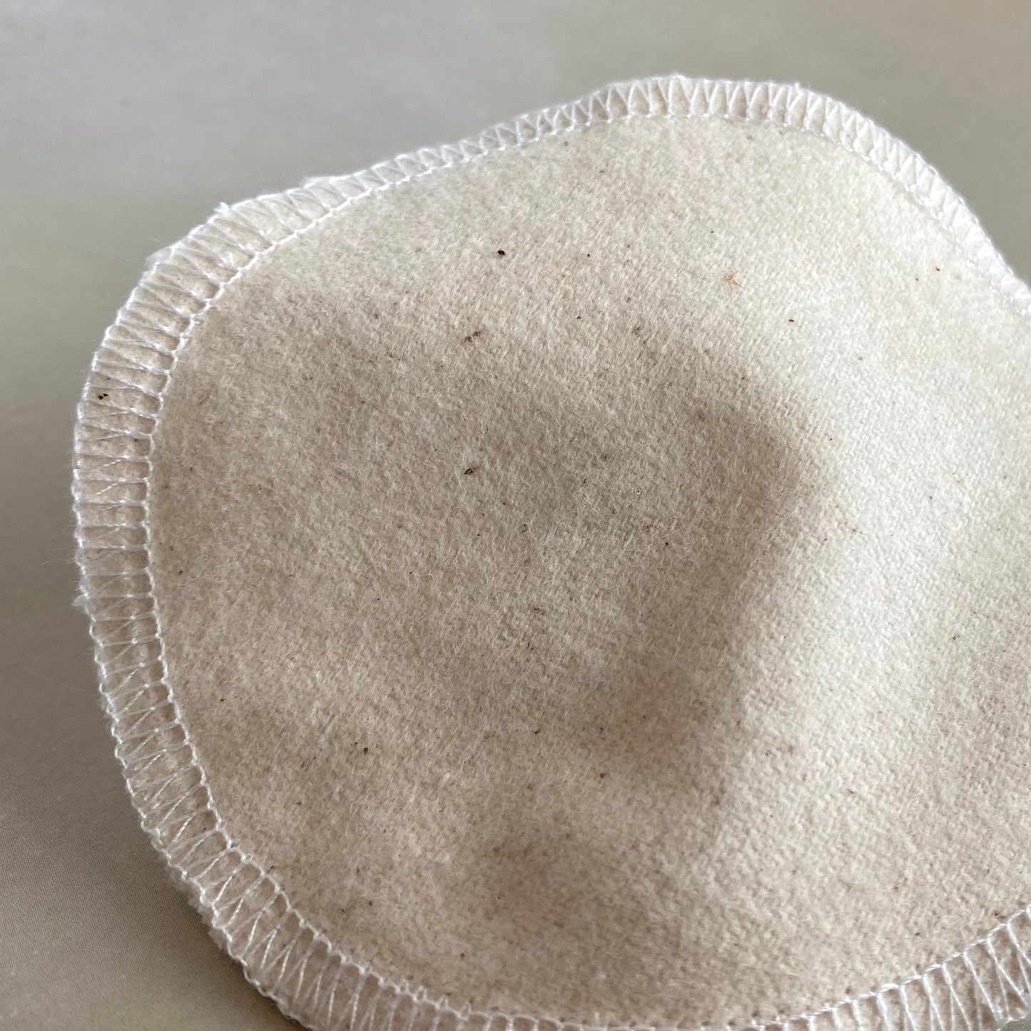 Organic Cotton Reusable Facial Rounds with Washing Bag